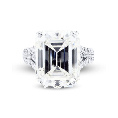 13.64 Carats Emerald Cut Natural Diamond Engagement Ring