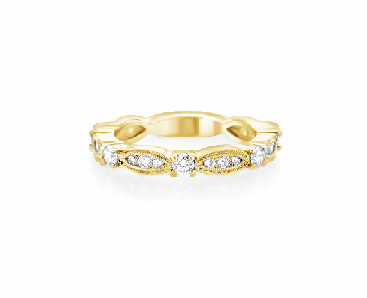 0.25 Carat Diamond Wedding Band in 18K Yellow Gold