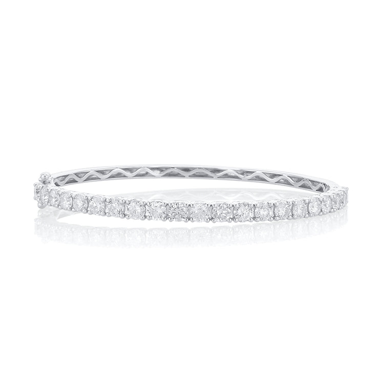 3.90 Carat Round Diamond Bangle Bracelet set in 18K White Gold