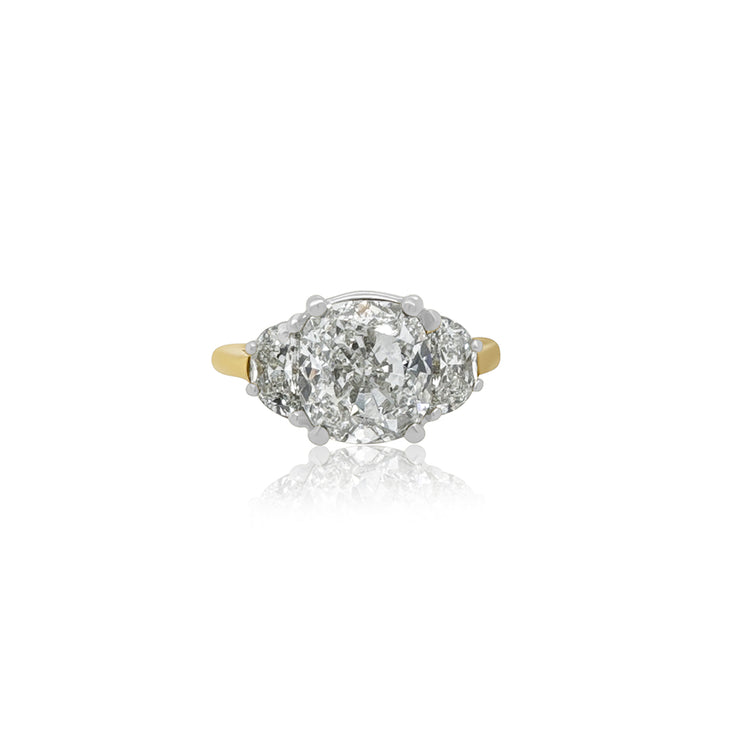 3.06 Carat Cushion Cut Light Yellow Natural Diamond Ring in Platinum